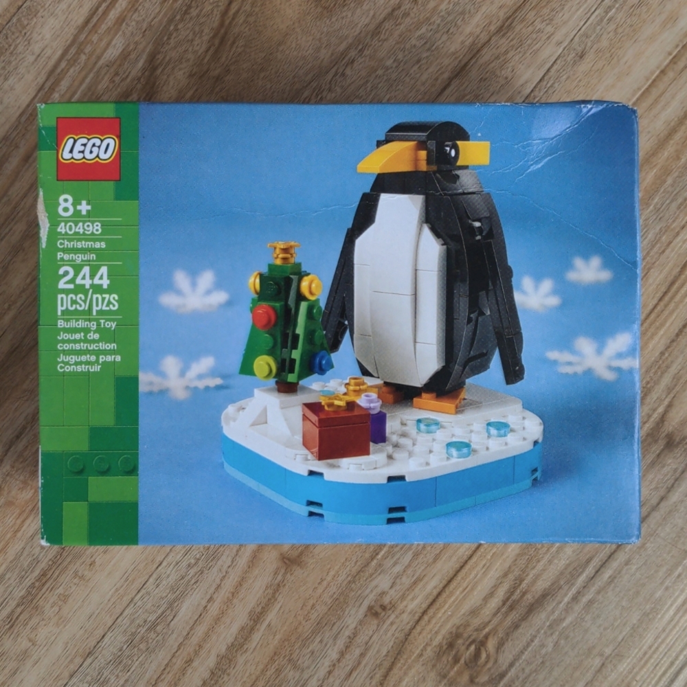 NIB Penguin LEGO Set 40498